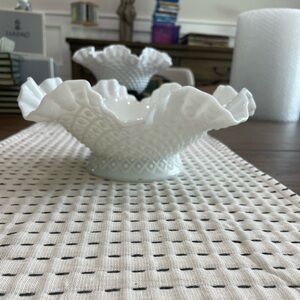 Fenton Milk Glass 3 Horn Diamond Lace Epergne Base Only